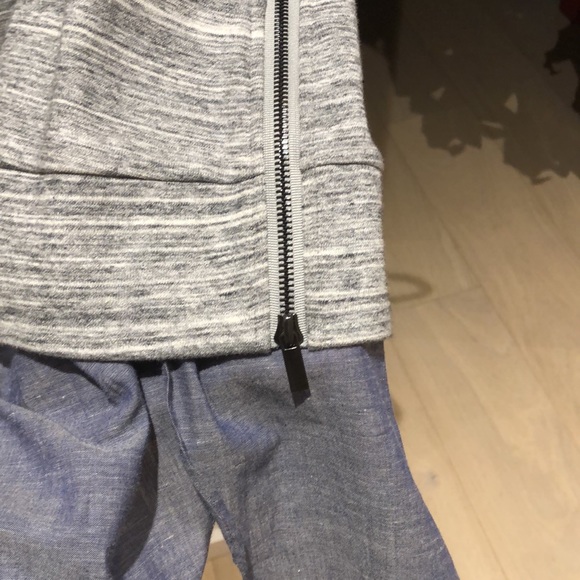 10 Derek Lam Crosby for Intermix top - Picture 3 of 9